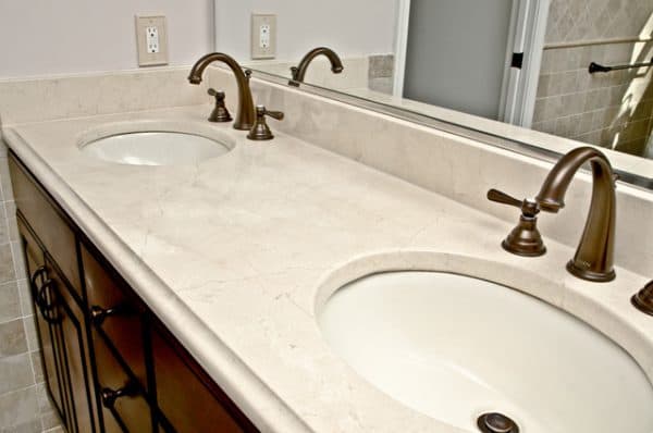 Crema Marfil Vanity