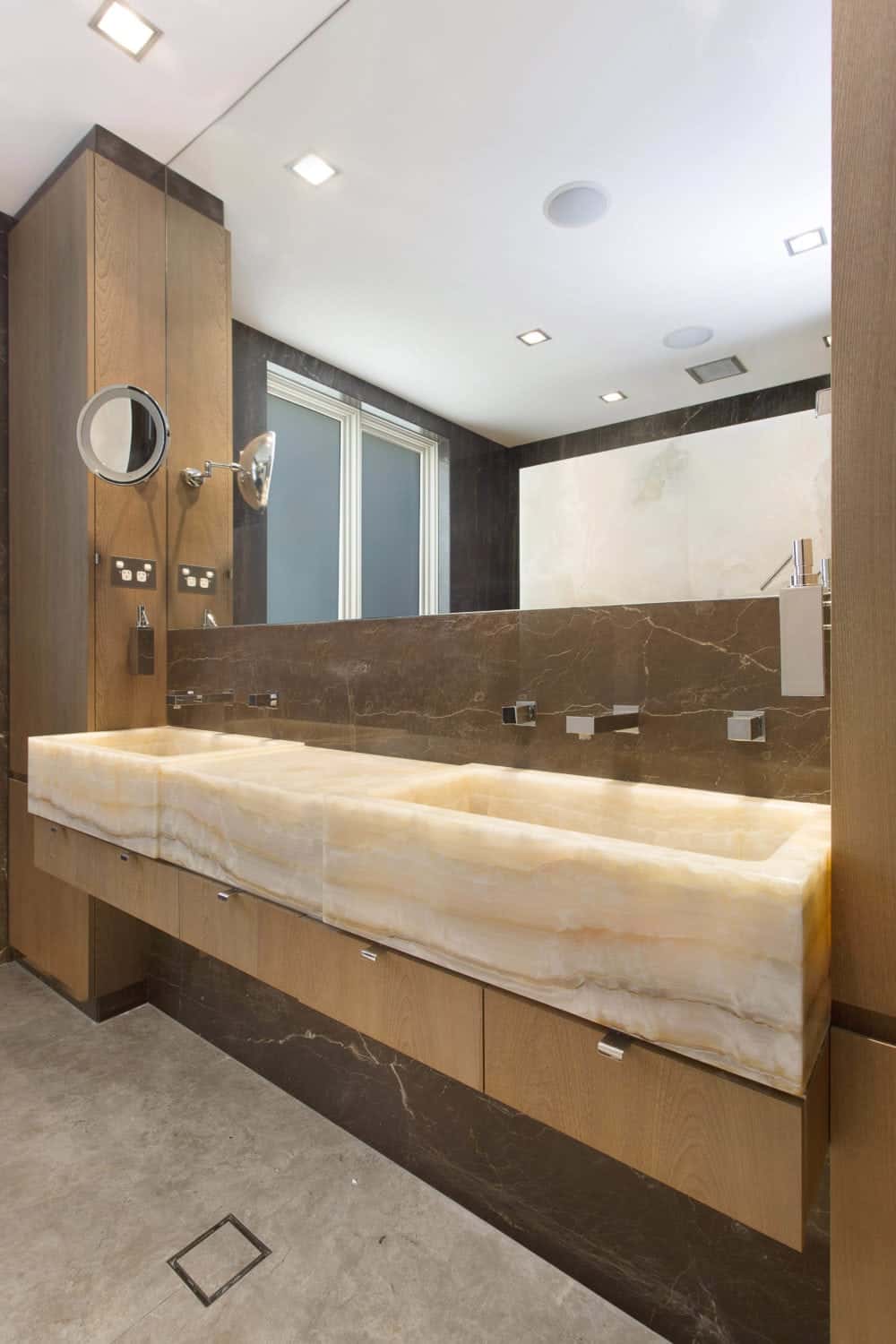 onyx iris solid double vanity