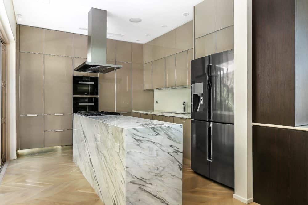 calacatta manhattan marble cladded island benchtop