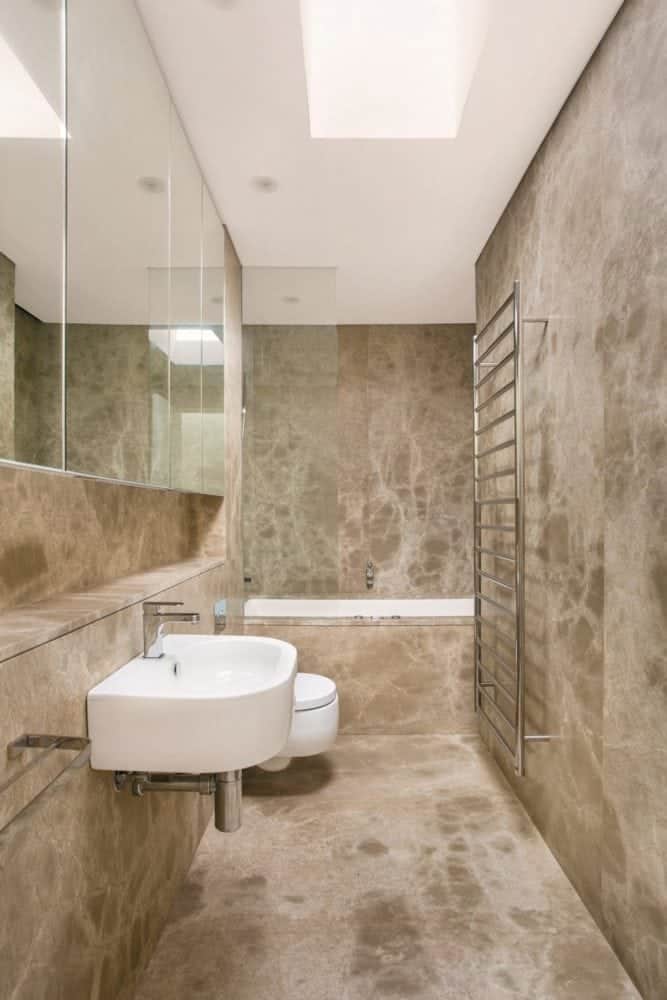 giallo venus guest bathroom cladding