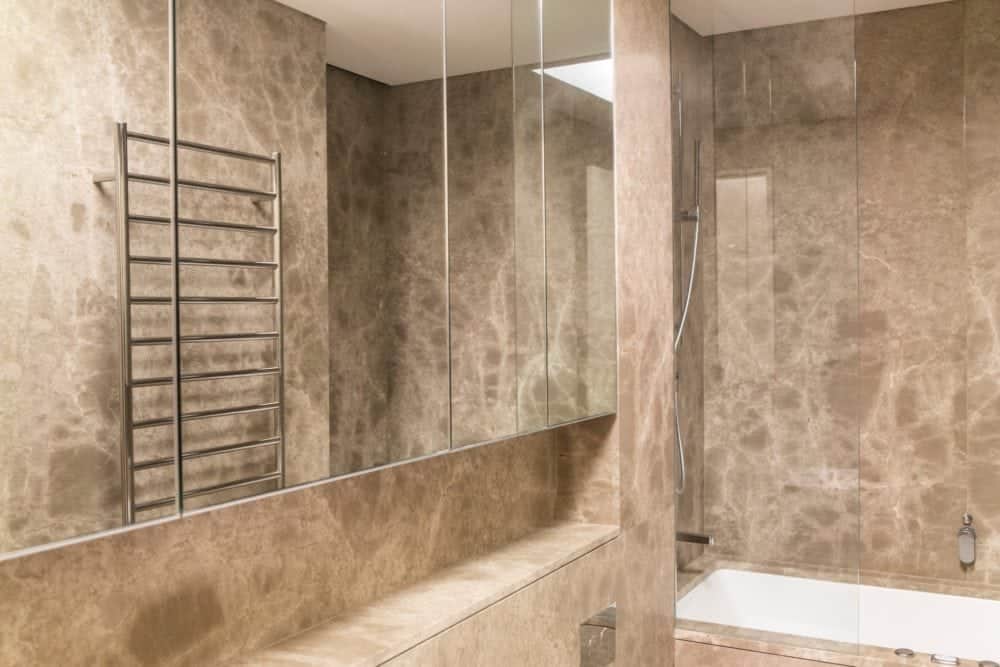 giallo venus marble bathroom