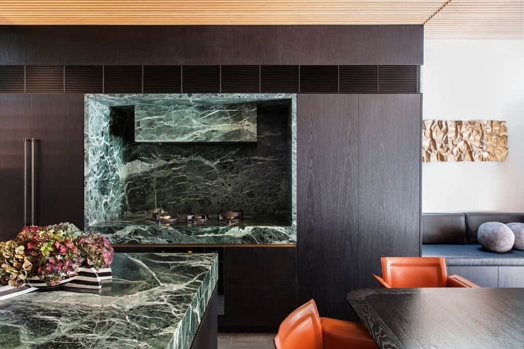 verde alpi splashback and rangehood
