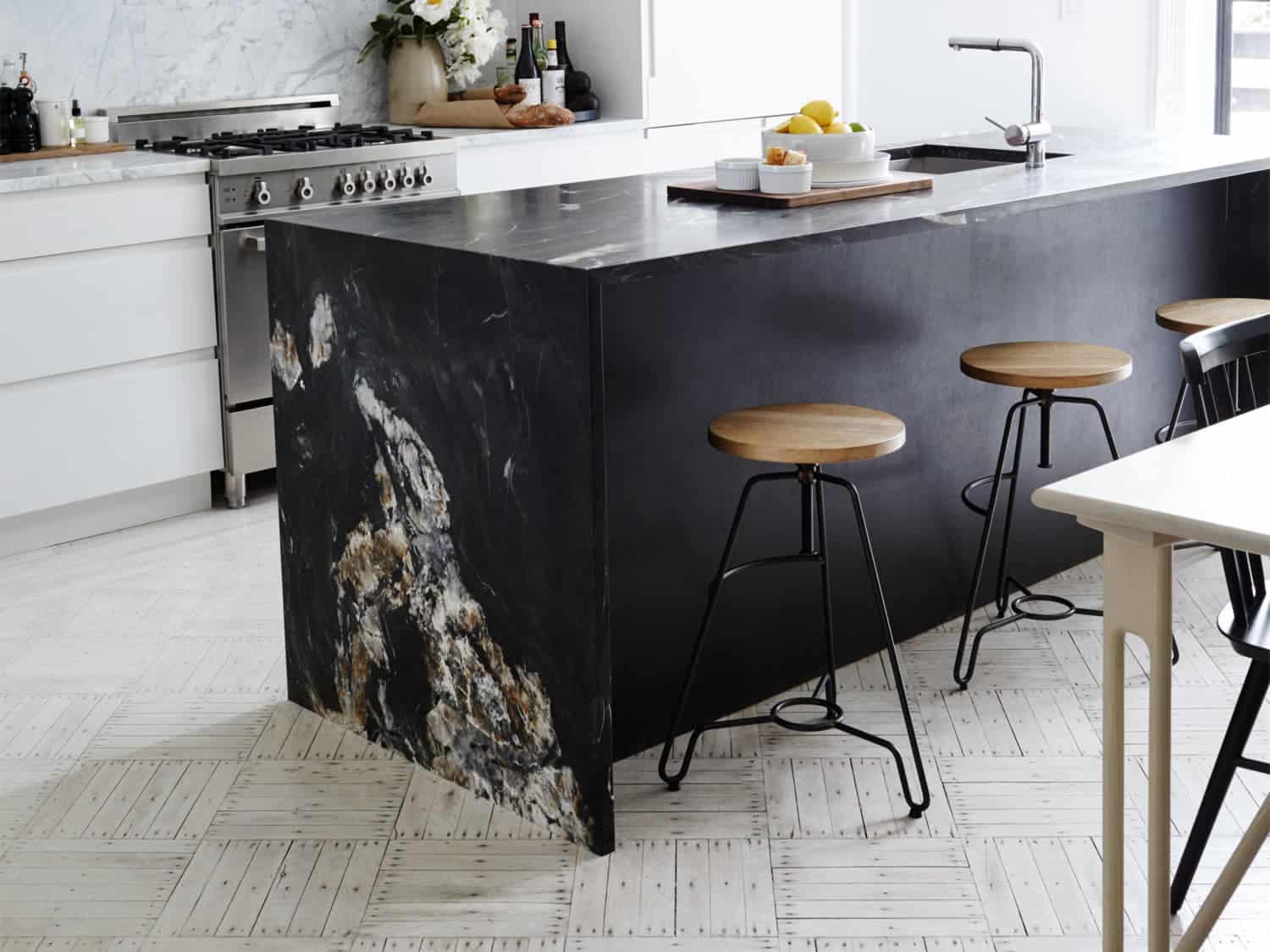 Dark Marble Countertop Ideas