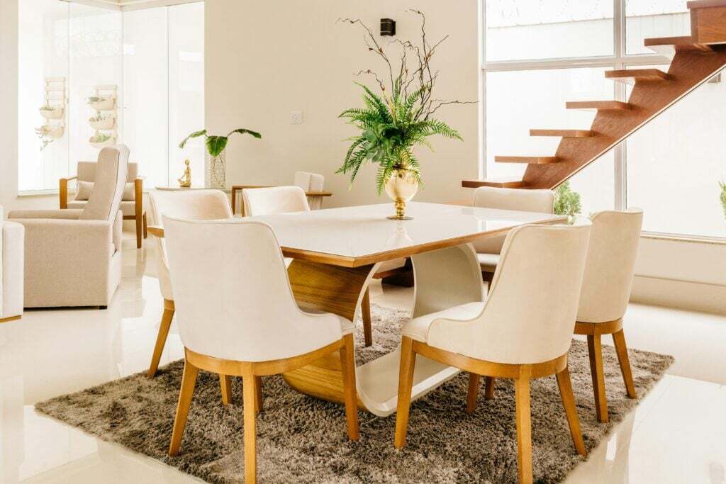 Choosing the Right Dining Table for Your Space
