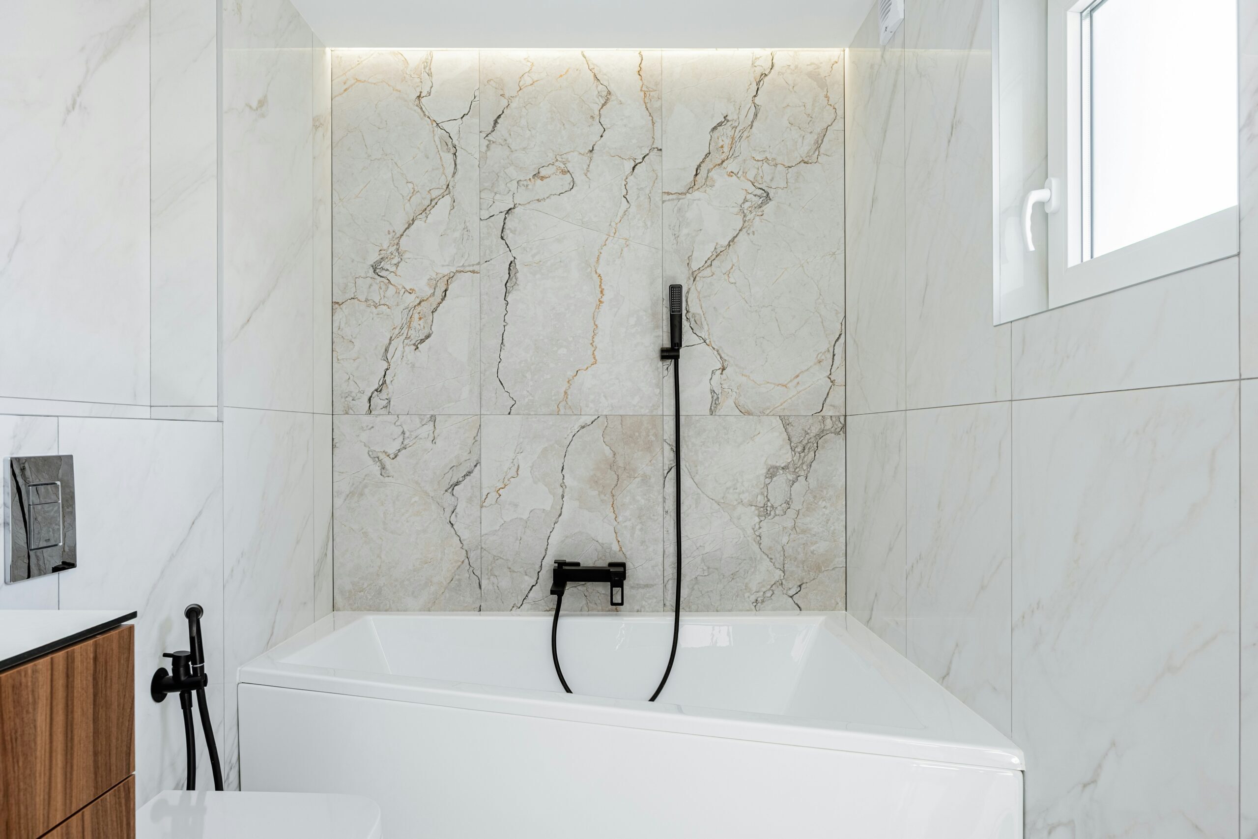 How to Create a Spa Like Bathroom with Marble