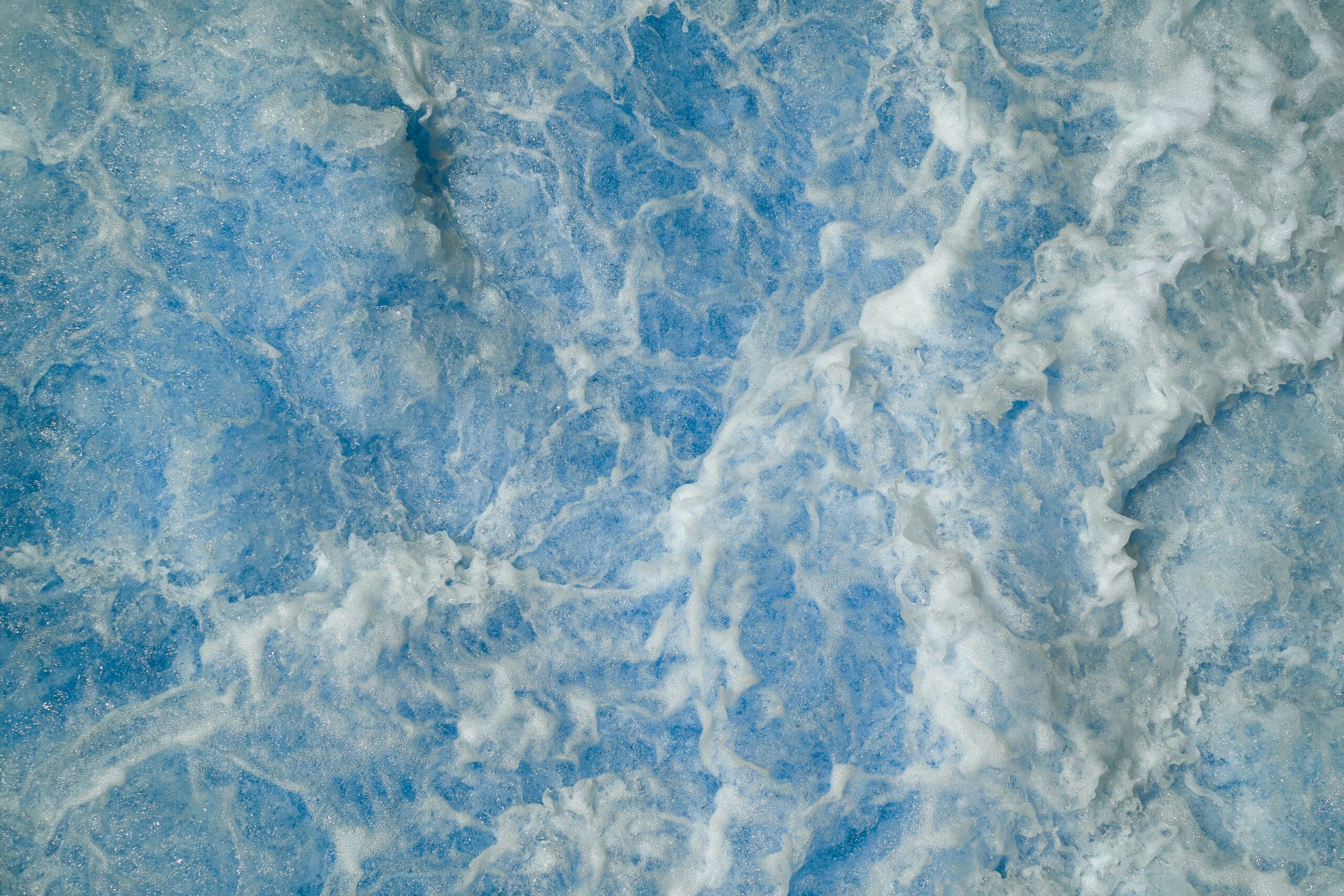 Blue Marble Inspiration: From Statement Walls to Luxury Bathrooms