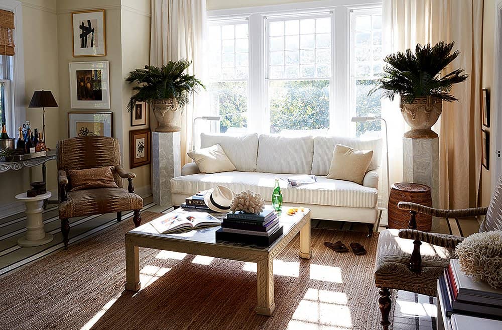Modern Plinths & Pedestals to Elevate Your Space