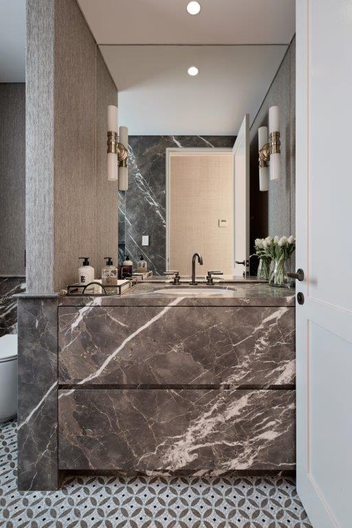 Cafe Imperiale Vanity